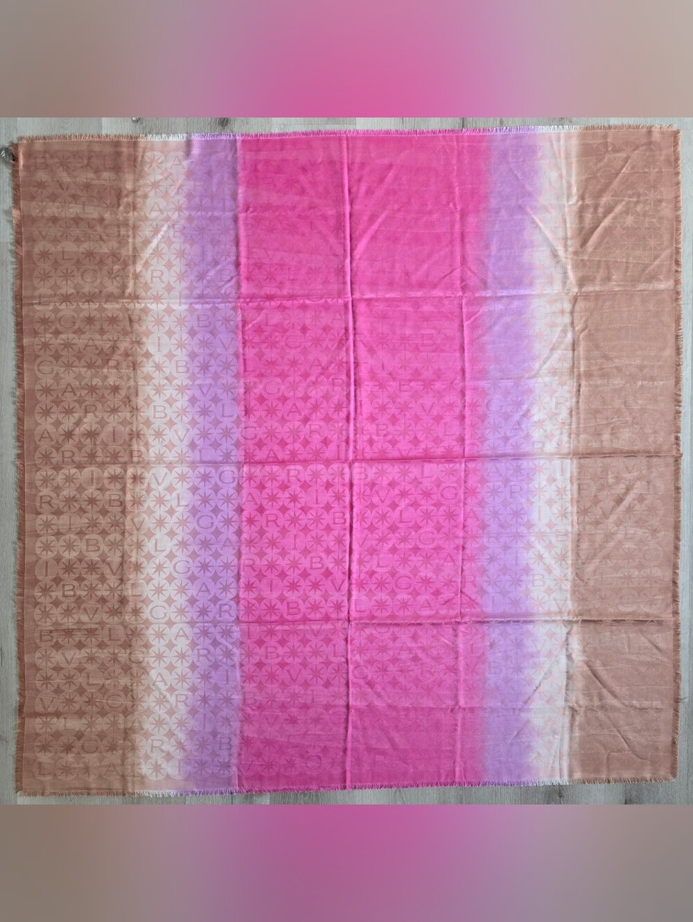 Auth Bulgari Logomania Degrade' Shawl Scarf